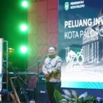Hadiri HJL dan HPRL di Luwu Timur, Asrul Sani Paparkan Potensi Investasi di Palopo