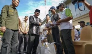 Pj Bupati Muba Apriyadi Tegaskan Penyaluran Beras Jangan Menyimpang 