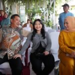 Pj Gubernur Sulsel Nyoblos di TPS 01 Sawerigading Makassar, Harap Partisipasi Pemilih Meningkat