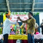 Hadiri HUT Desa Lanumor, Bupati Morut Delis Pesan Agar Selalu Bersyukur