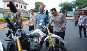 Pemkab Asahan Serahkan Bantuan Hibah 4 Unit Sepeda Motor kepada Polres Asahan
