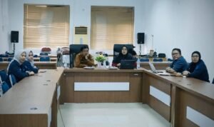 Tingkatkan Layanan Informasi Publik, PPID Utama Pemkab Lutim Ikuti Monev