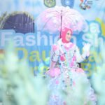 Pesona Gaun dari Limbah, Fashion Show PKK Lutim Ajarkan Cinta Lingkungan Lewat Catwalk