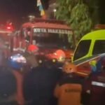 Tiga Tewas, Lima Luka Akibat Gedung DPRD Makassar Dibakar Massa