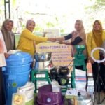 PKM UNCP Kembangkan Produksi dan Digitalisasi Pemasaran Olahan Umbi Gadung di Desa Bonelemo