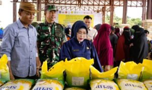 Pemkab Morowali Gelar Pangan Murah, Warga Serbu Beras SPHP 8 Ton