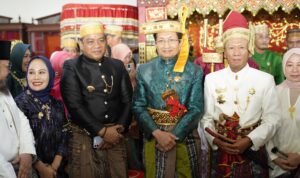 Bupati Luwu Hadiri Penganugerahan Gelar Adat untuk Menteri Agama RI Andi Nasaruddin Umar