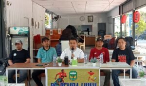 Wakil Bupati Lepas PS Pemda Luwu Bertanding di Piala Gubernur Sulsel 2025