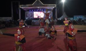 Wakil Bupati Saksikan Penampilan Etnis Batak Toba di Ajang PSBD ke – 6 Kabupaten Asahan